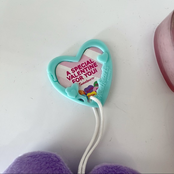 Sweethearts “I 💗 You” Plush Valentine’s Toy - Picture 3 of 4